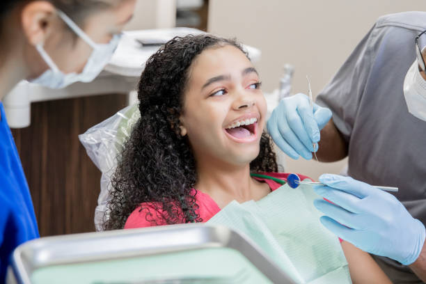 Best Emergency Dental Care for Broken or Chipped Teeth in Hartford, SD